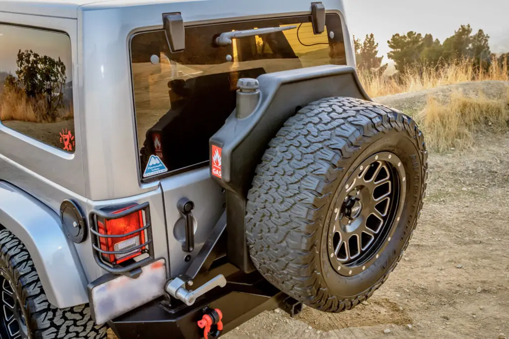 Jeep Wrangler And Jeep Wrangler Unlimited: Trail Titans